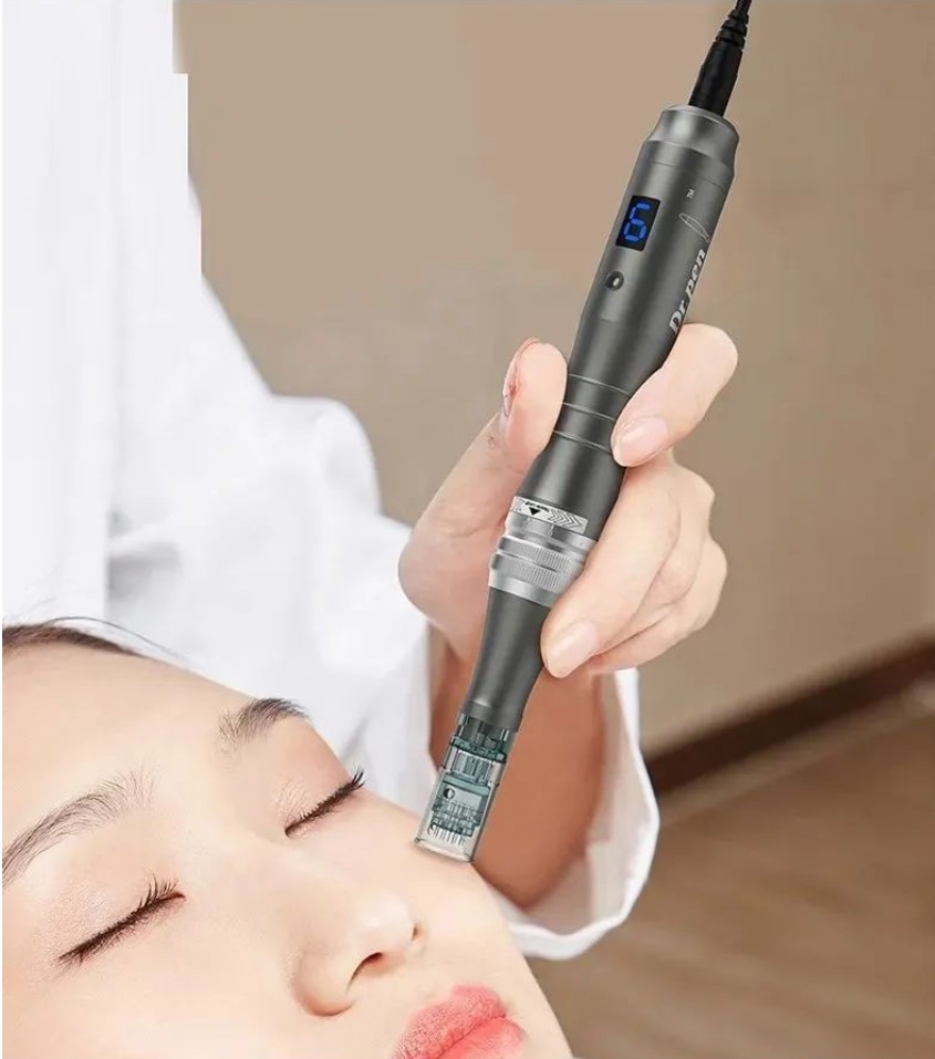 เราควรให้ความสนใจอะไรกับการรักษาด้วยปากกา microneedling?